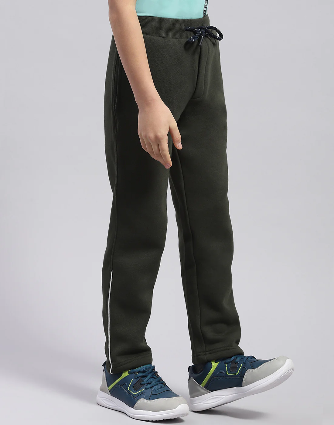Boys Olive Printed Regular Fit Lower - Image 4
