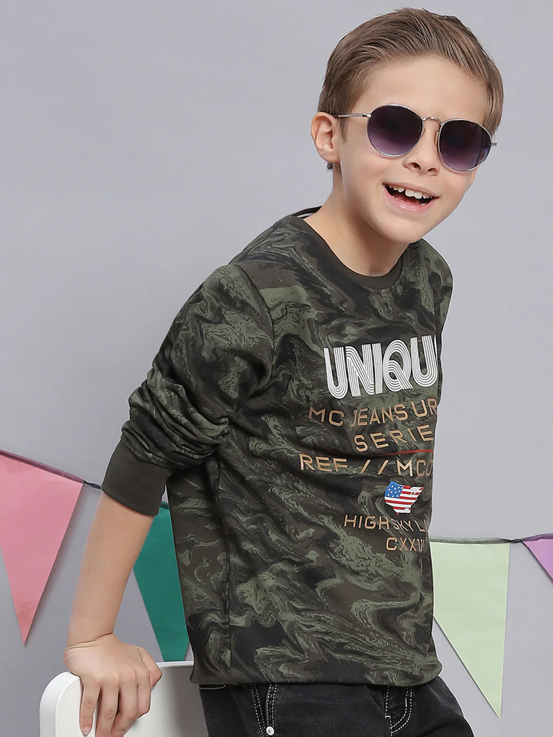 Boys Olive Printed Round Neck Full Sleeve Sweatshirt - Image 2