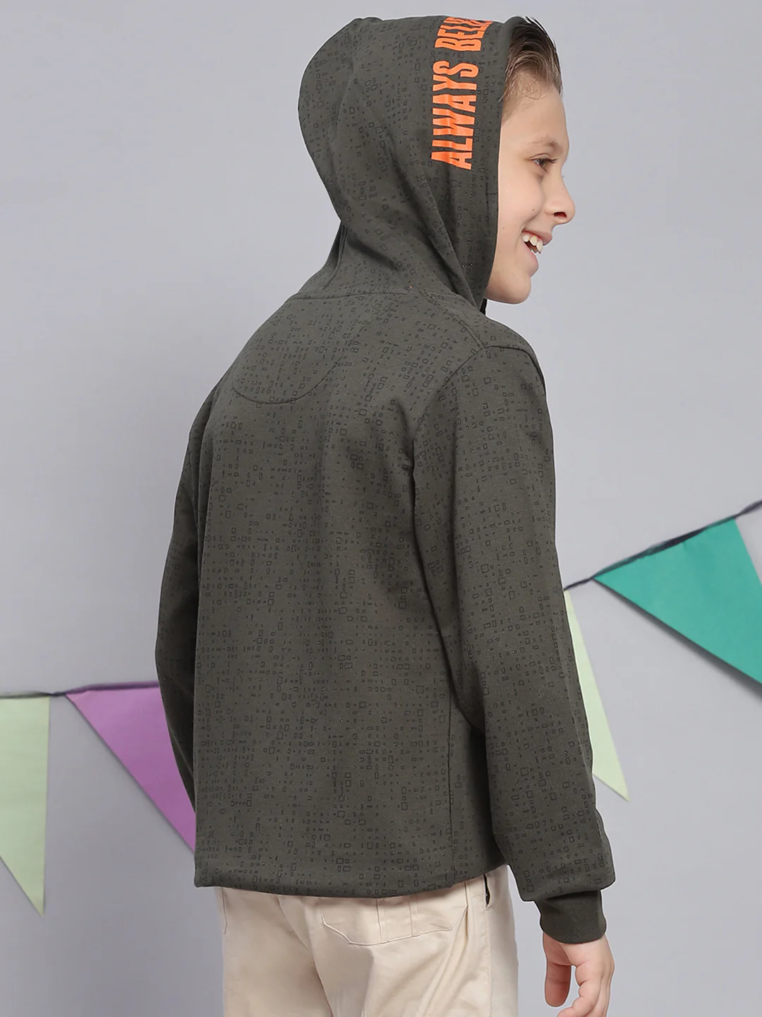 Boys Olive Printed Round Neck Full Sleeve Sweatshirt - Image 5
