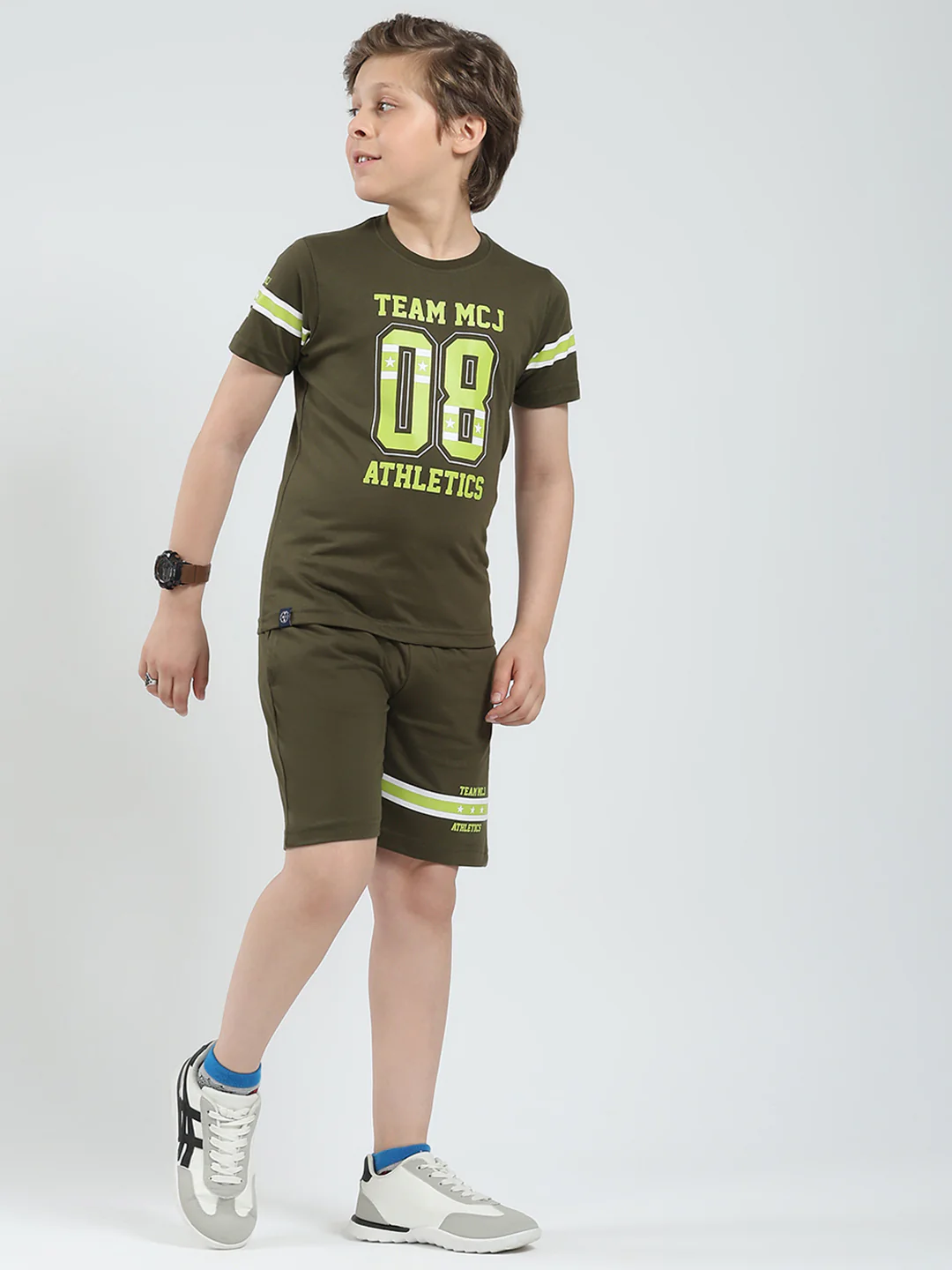 Boys Olive Printed Round Neck Half Sleeve Bermuda Set - Image 4