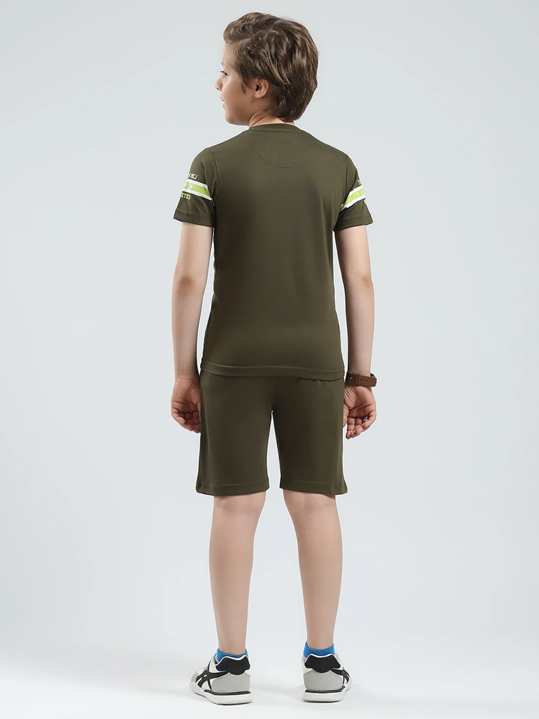 Boys Olive Printed Round Neck Half Sleeve Bermuda Set - Image 5