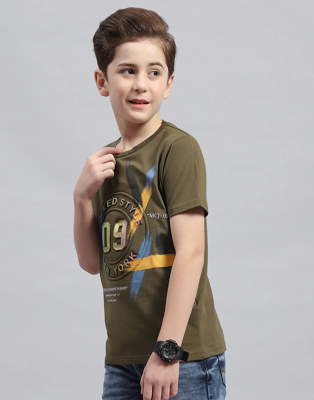 Boys Olive Printed Round Neck Half Sleeve T-Shirt - Image 3