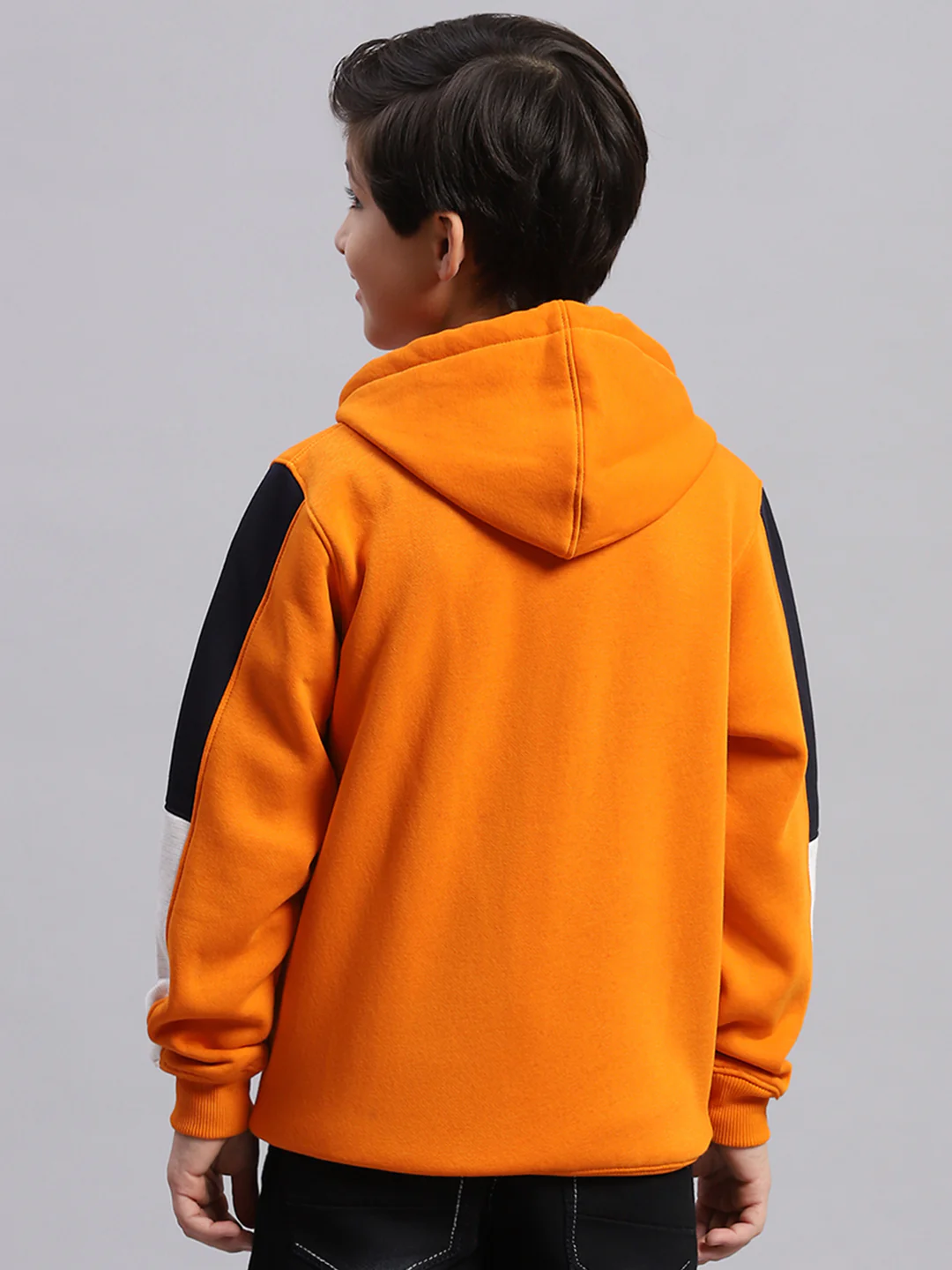 Boys Orange Printed Collar Full Sleeve Sweatshirt - Image 5