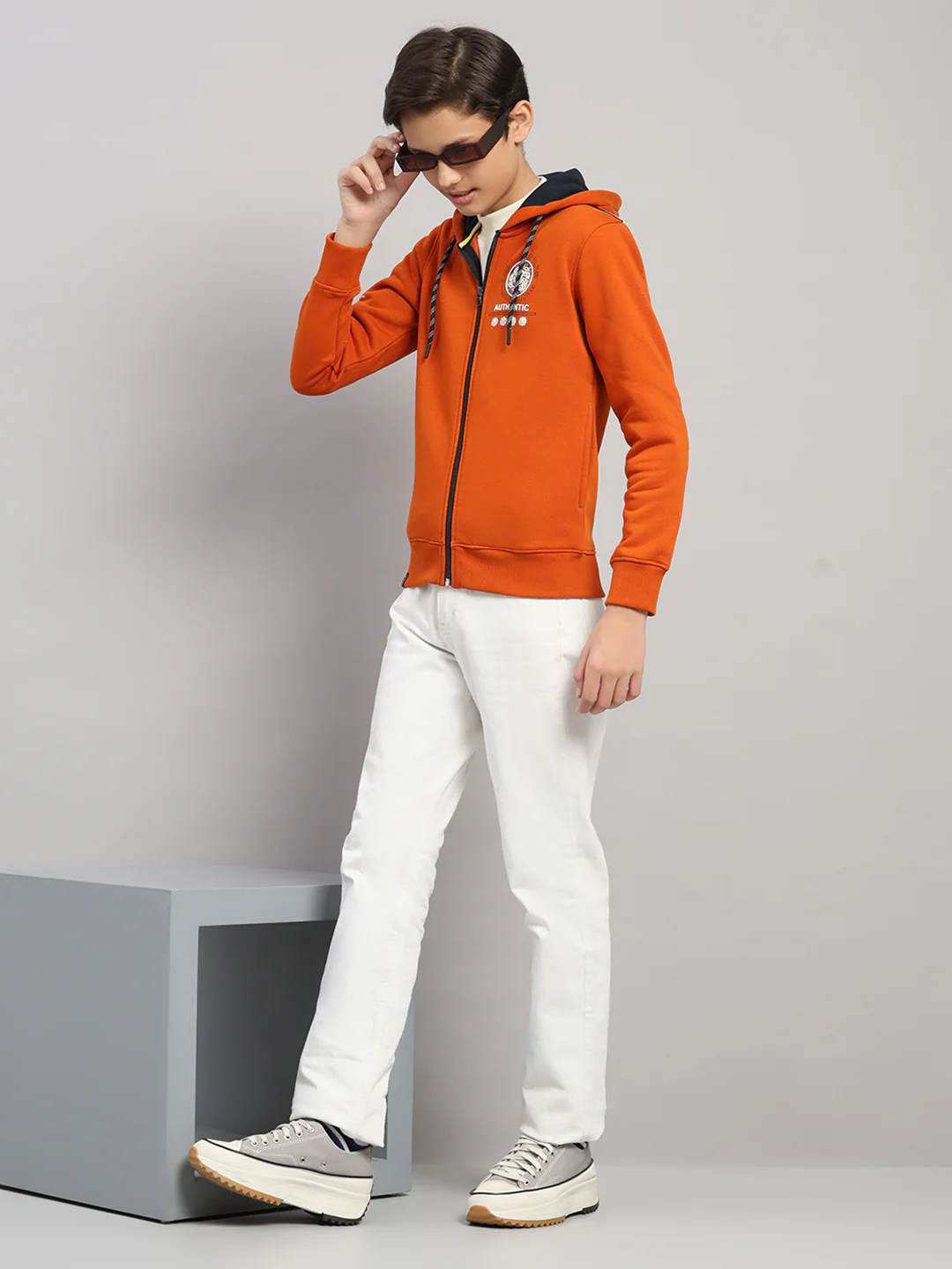 Boys Orange Printed Hooded Full Sleeve Sweatshirt - Image 2
