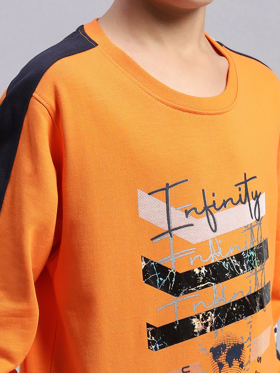 Boys Orange Printed Round Neck Full Sleeve Sweatshirt - Image 6