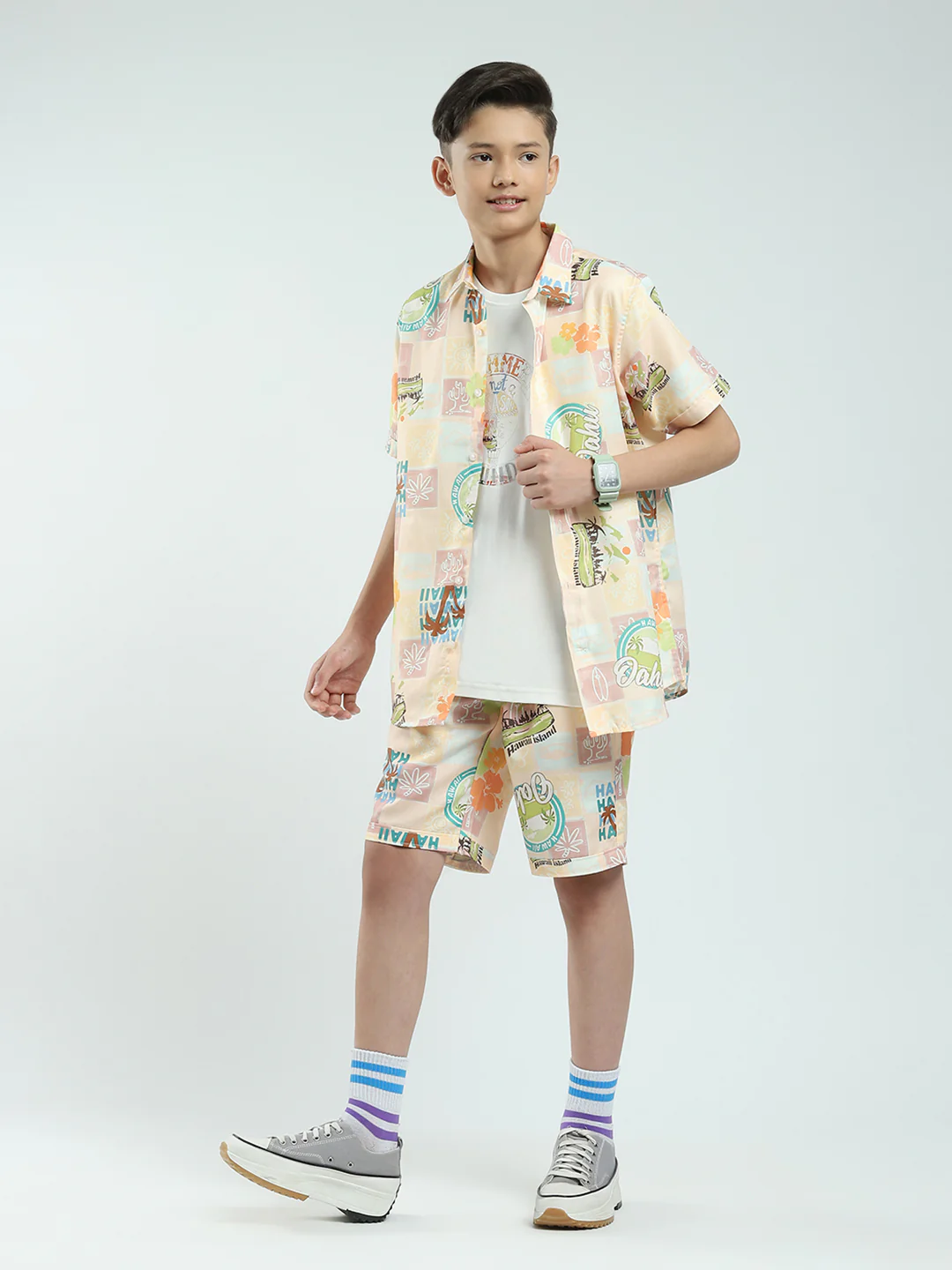 Boys Peach Printed Collar Half Sleeve Cords Set - Image 3