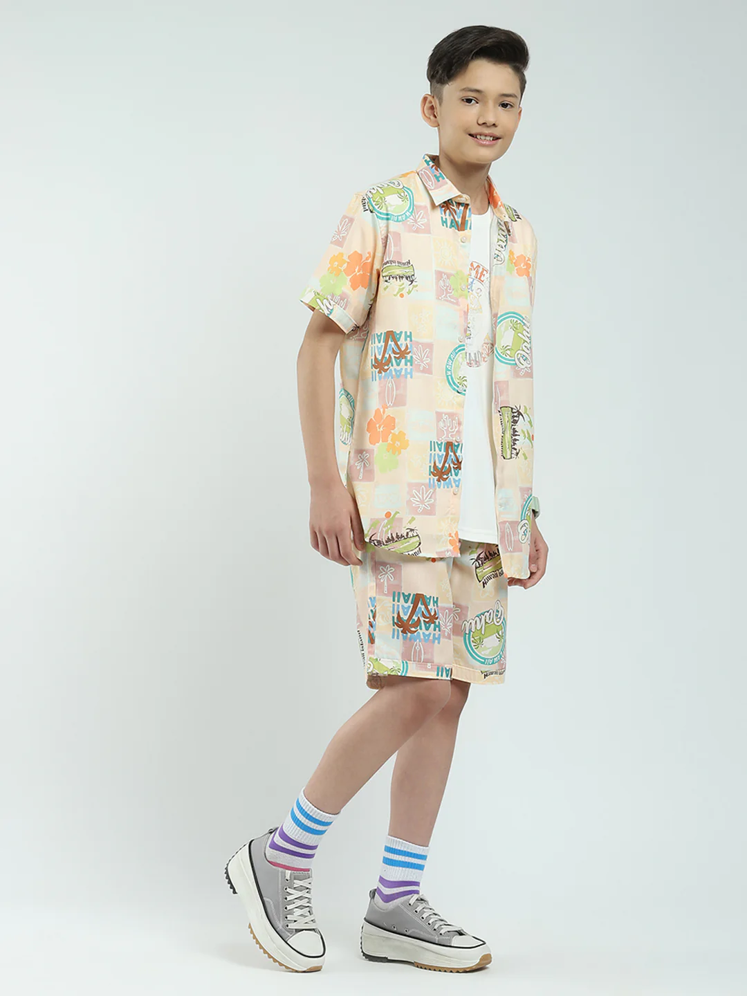 Boys Peach Printed Collar Half Sleeve Cords Set - Image 4