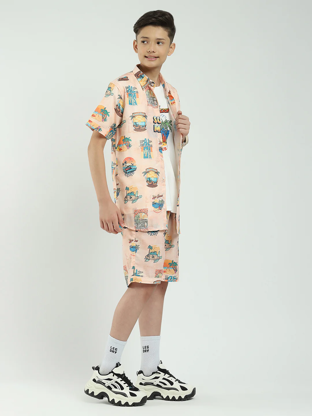 Boys Peach Printed Collar Half Sleeve Cords Set - Image 4