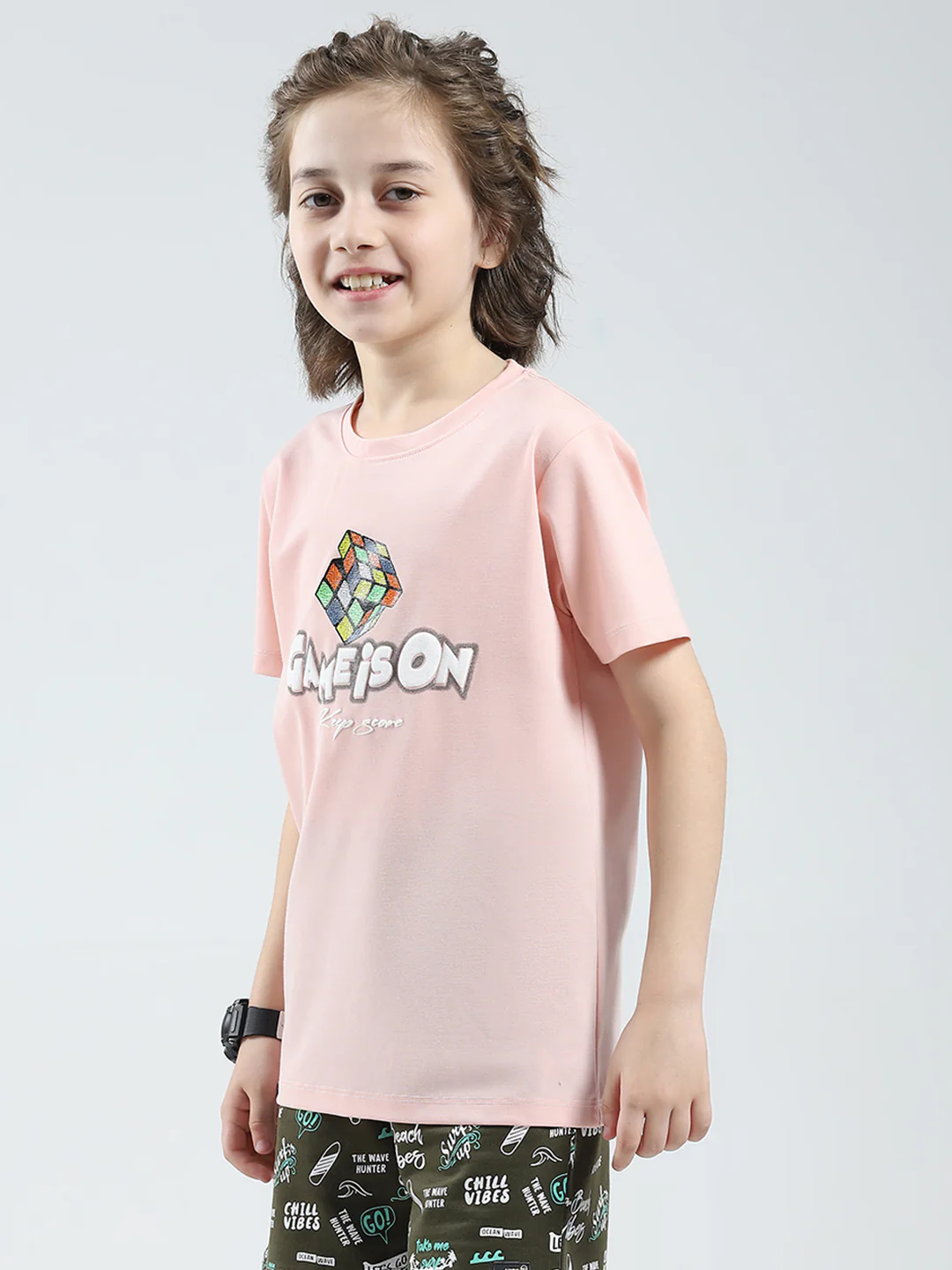 Boys Peach Printed Round Neck Half Sleeve T-Shirt - Image 3