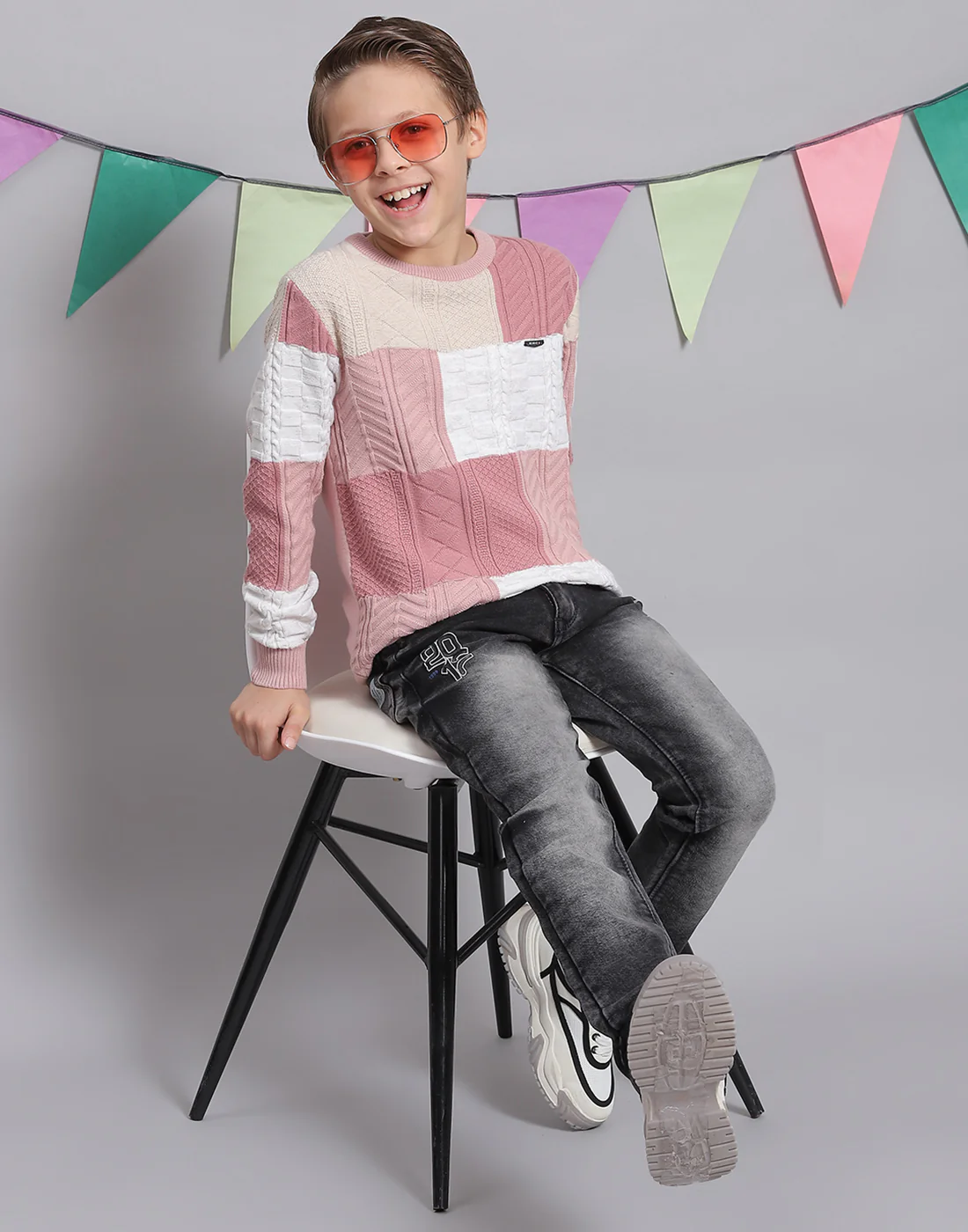 Boys Pink Self Design Round Neck Full Sleeve Sweater - Image 2