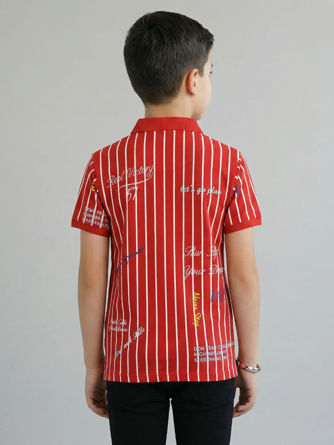Boys Red Printed Collar Half Sleeve T-Shirt - Image 4
