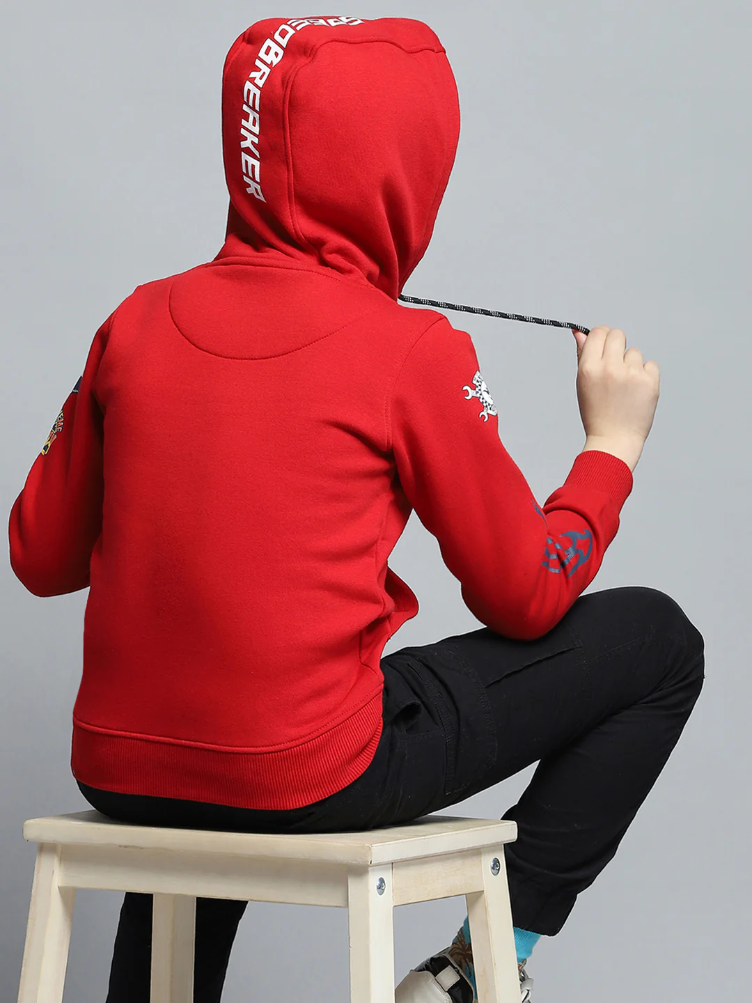Boys Red Printed Hooded Full Sleeve Sweatshirt - Image 6