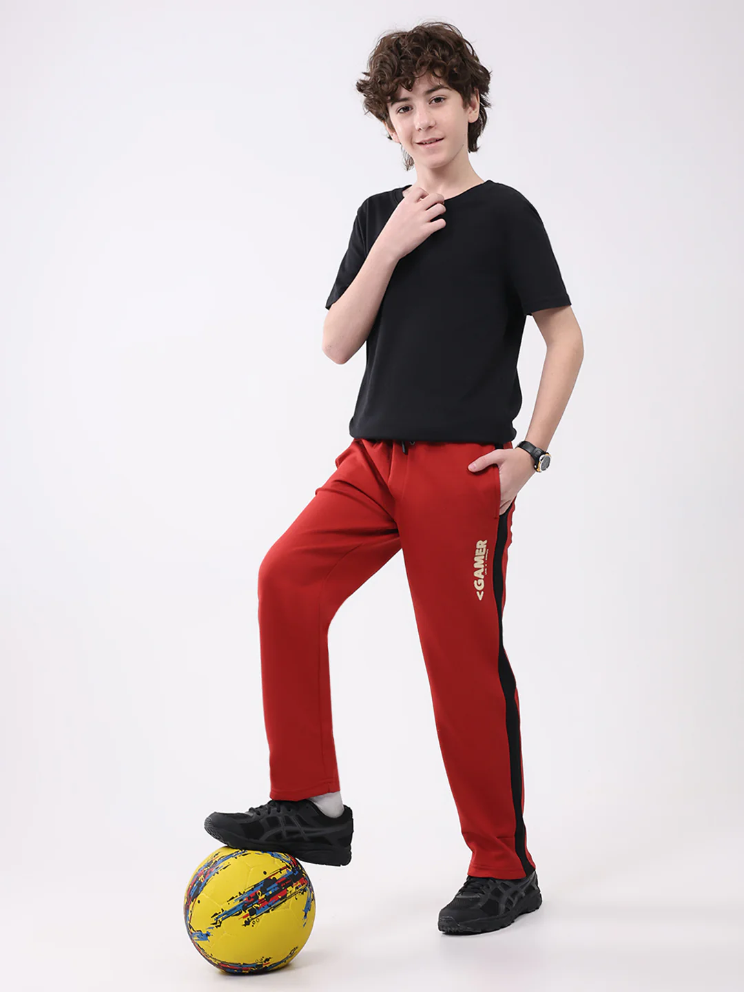Boys Red Printed Regular Fit Lower - Image 2