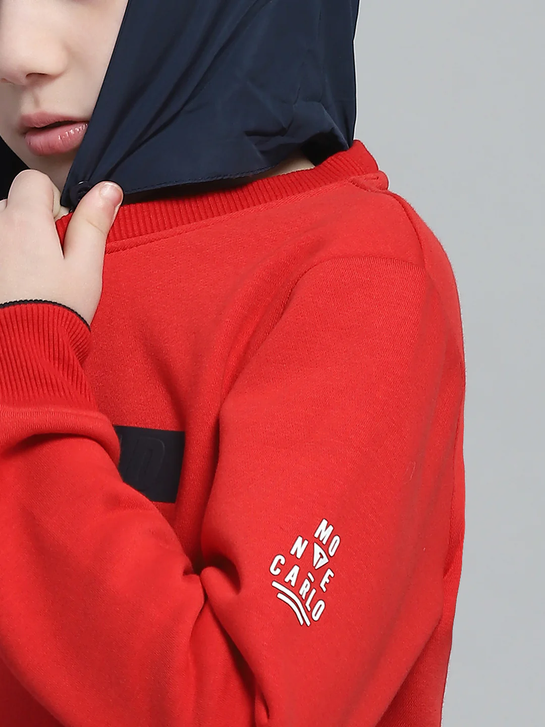Boys Red Printed Round Neck Full Sleeve Sweatshirt - Image 6