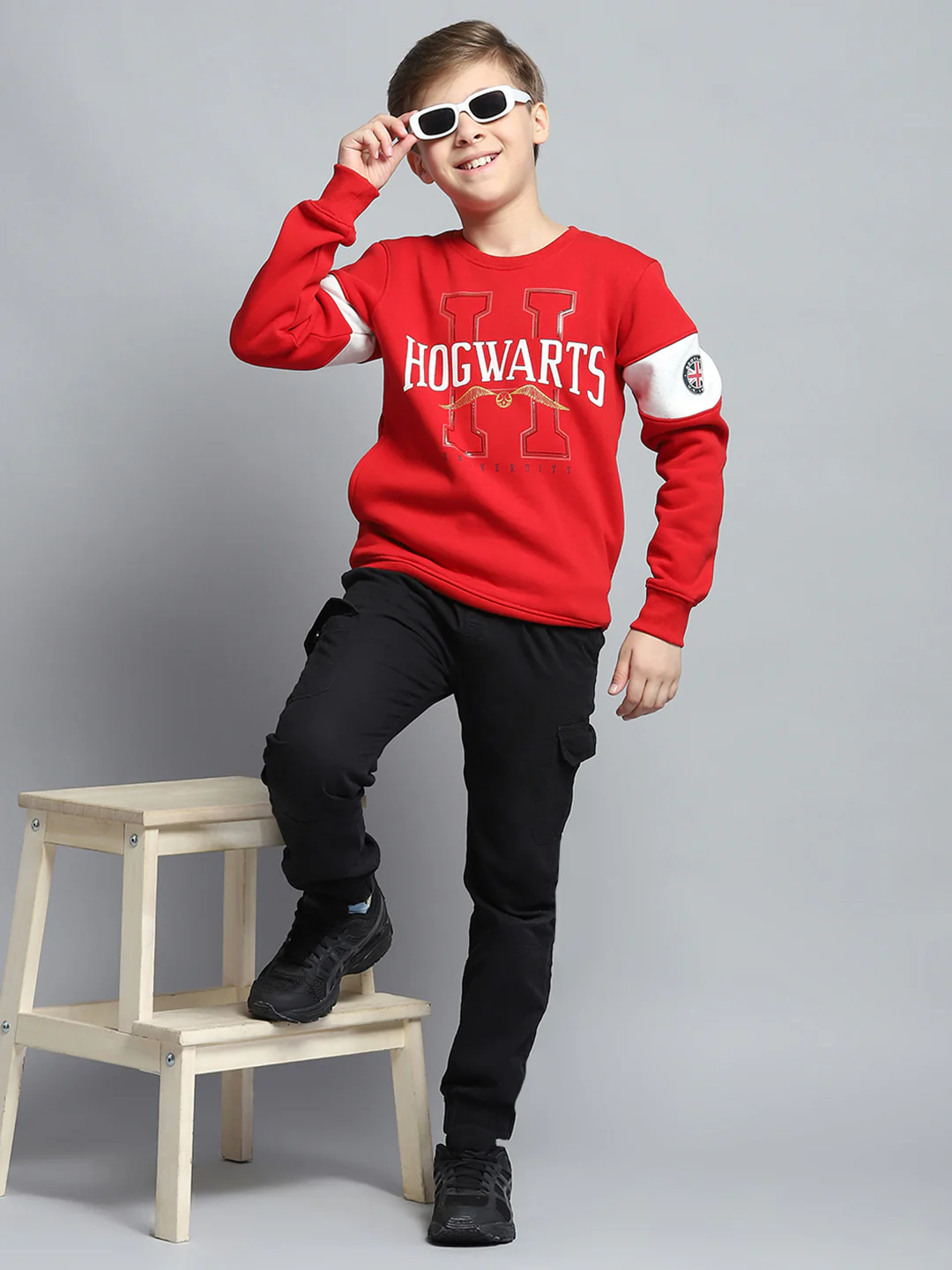 Boys Red Printed Round Neck Full Sleeve Sweatshirt - Image 2