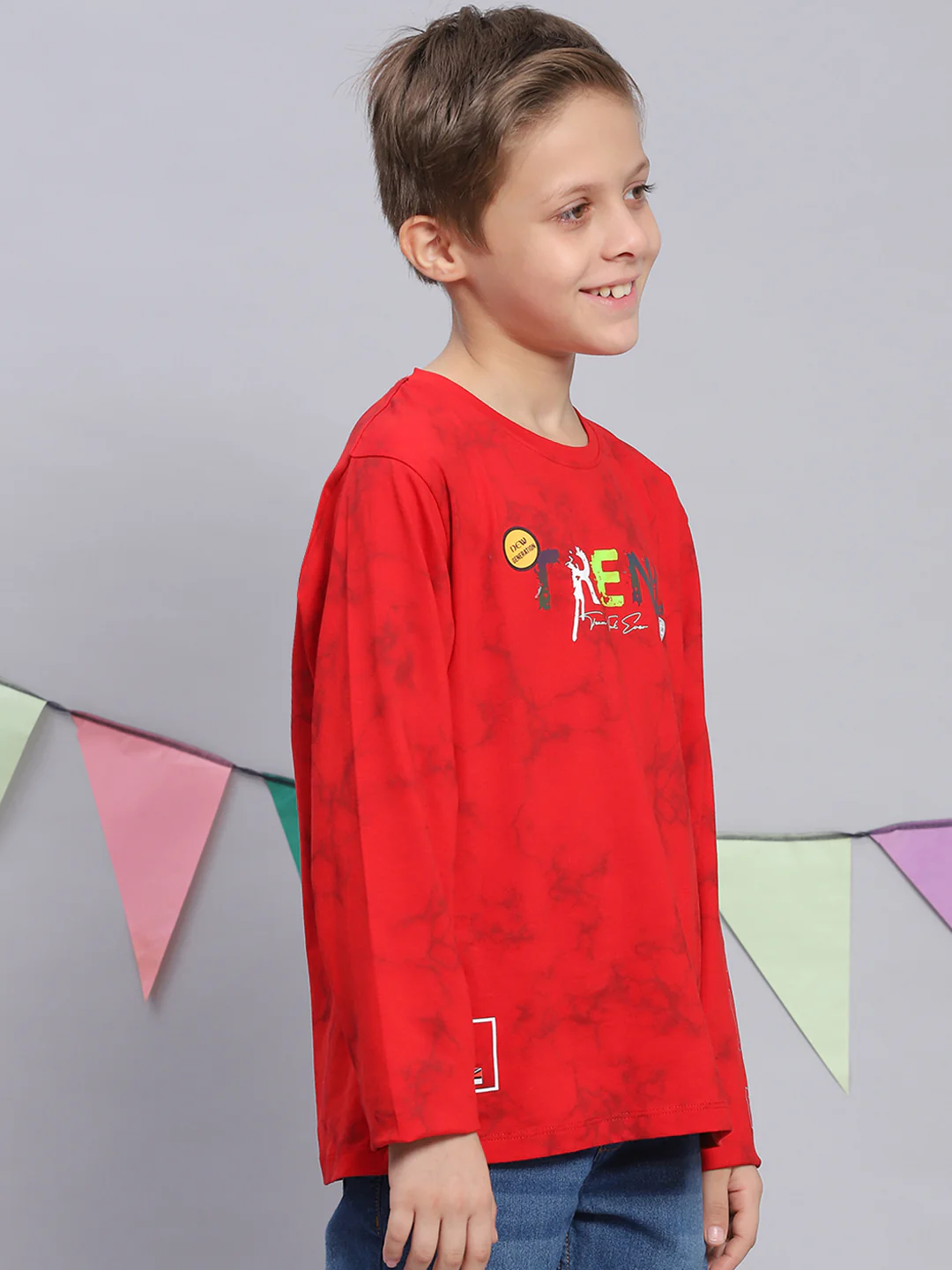 Boys Red Printed Round Neck Full Sleeve T-Shirts - Image 4