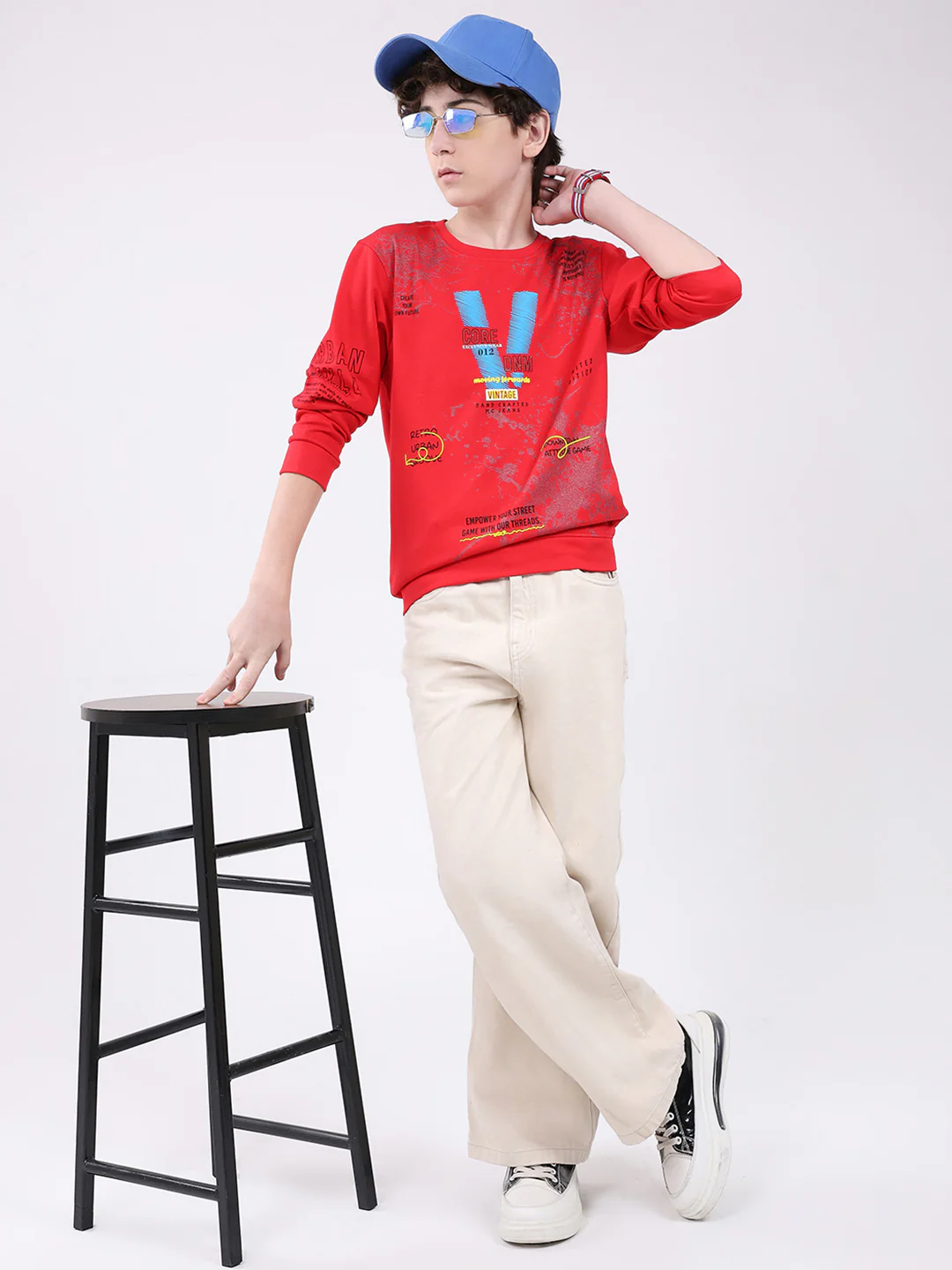 Boys Red Printed Round Neck Full Sleeve Winter T-Shirt - Image 2