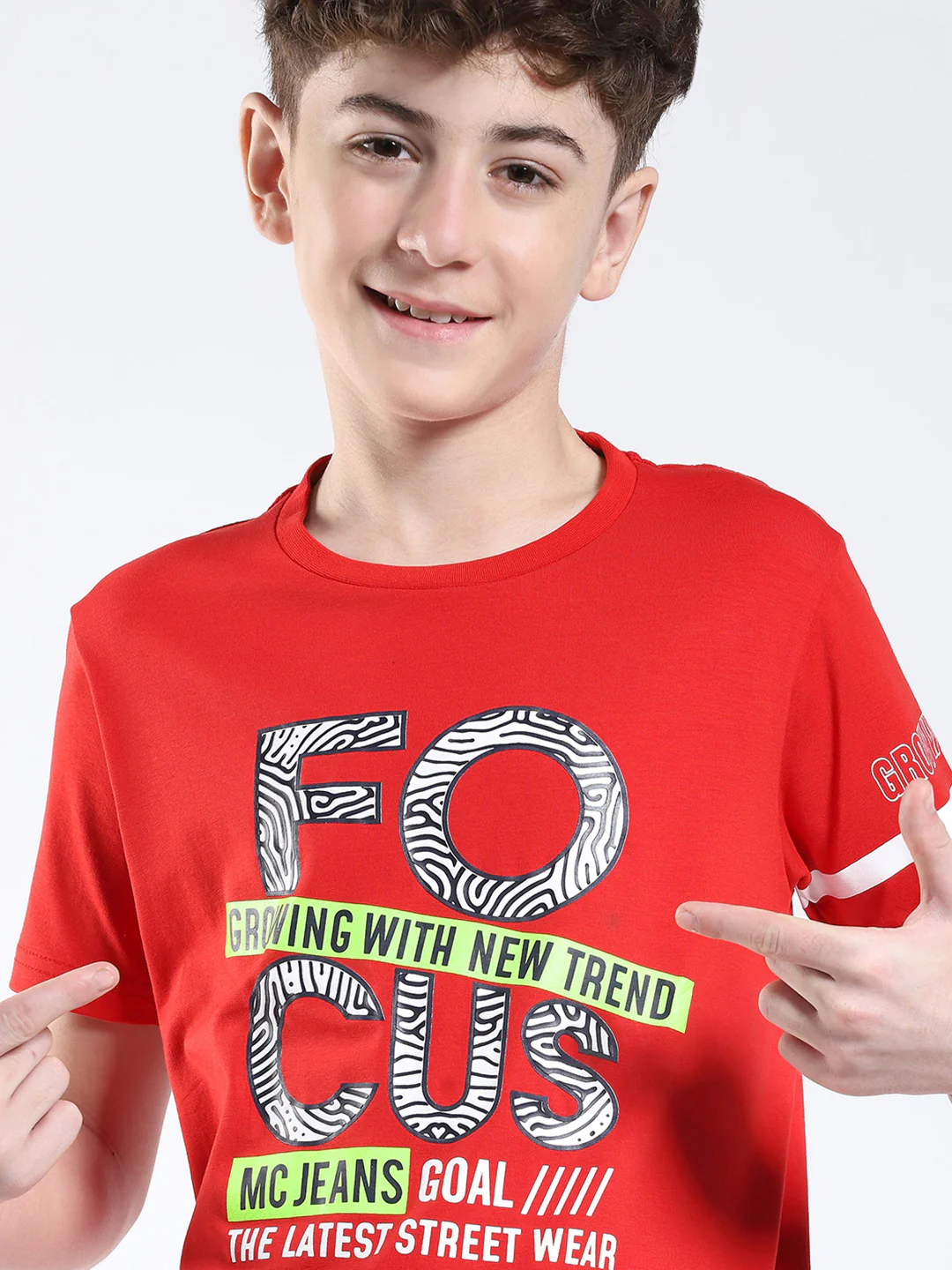 Boys Red Printed Round Neck Half Sleeve T-Shirt - Image 6
