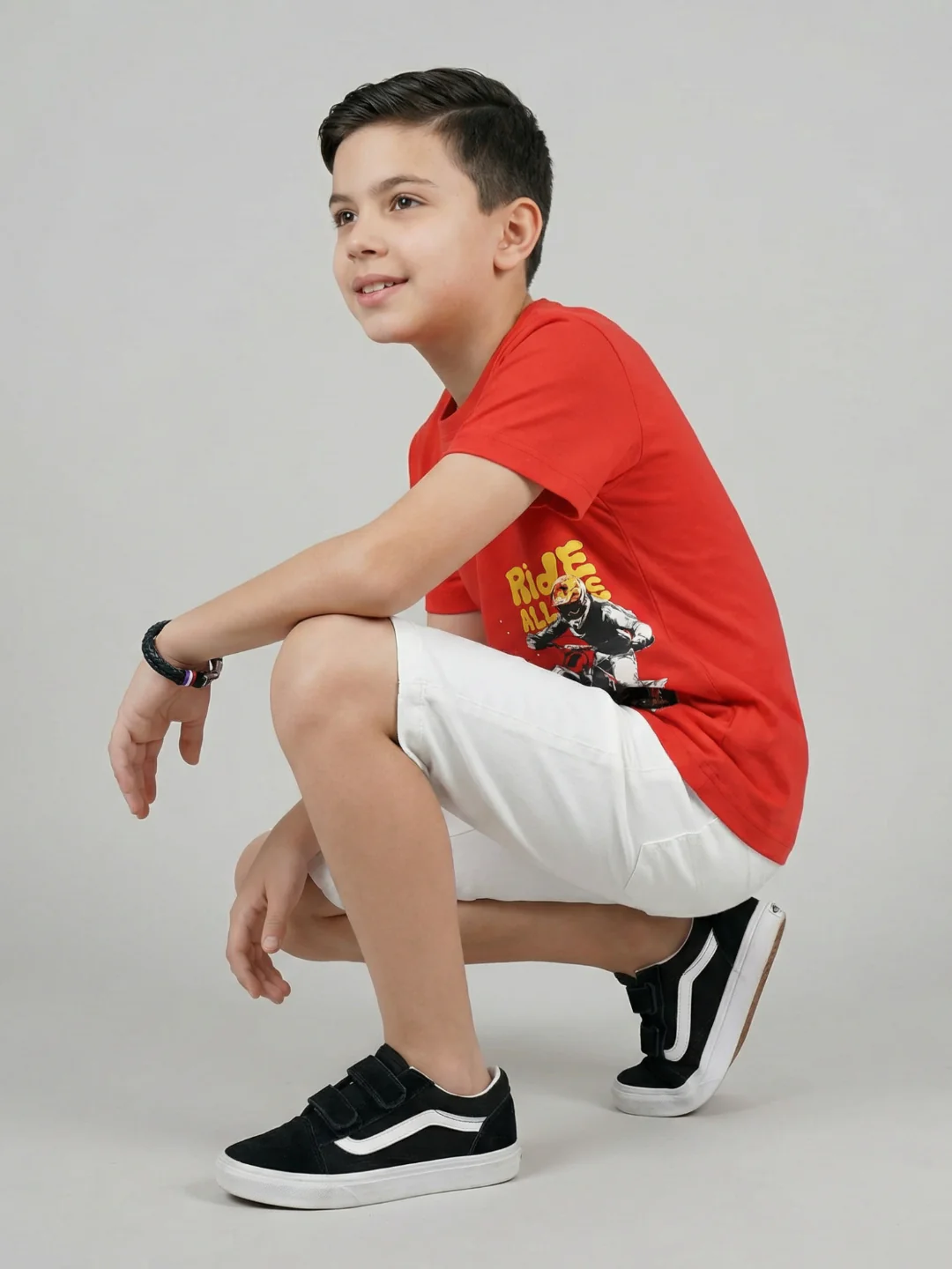 Boys Red Printed Round Neck Half Sleeve T-Shirt - Image 4