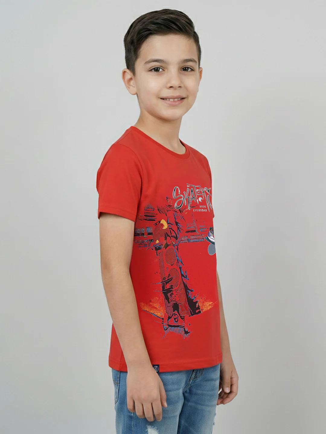 Boys Red Printed Round Neck Half Sleeve T-Shirt - Image 3