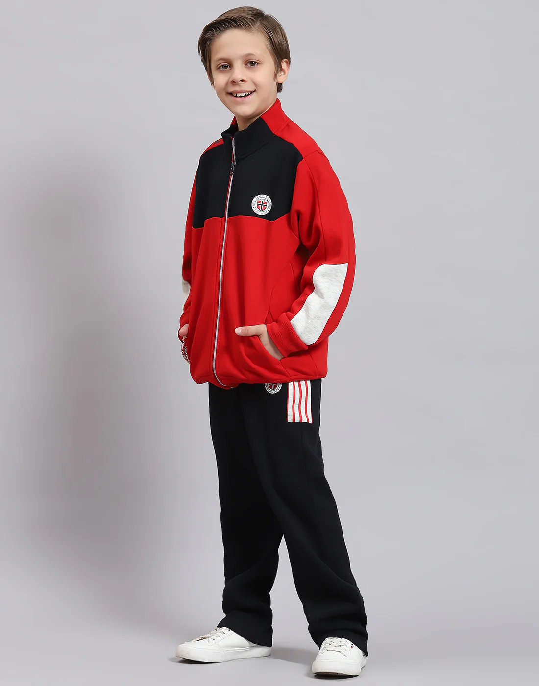 Boys Red Printed Stand Collar Full Sleeve Tracksuit - Image 3