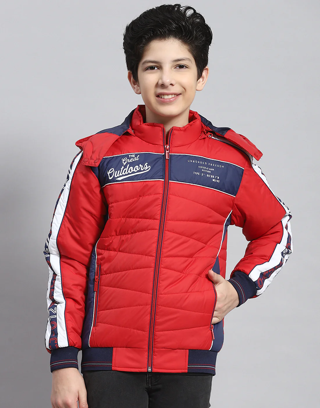 Boys Red Solid Hooded Full Sleeve Boys Jacket - Image 2