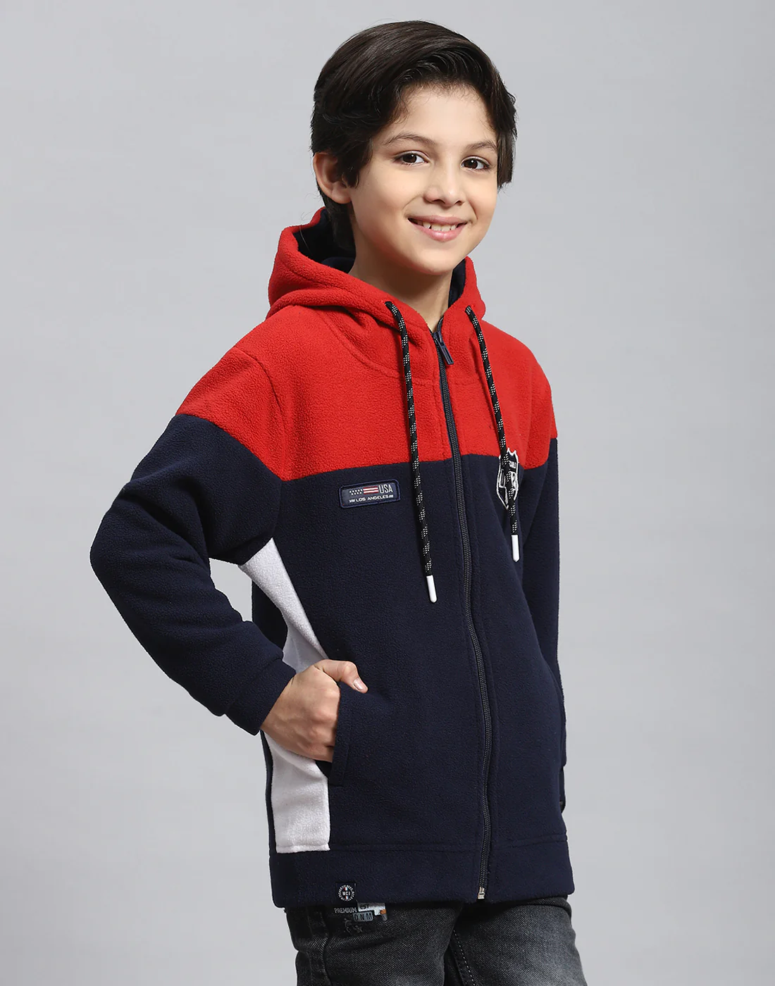 Boys Red Solid Hooded Full Sleeve Sweatshirt - Image 4