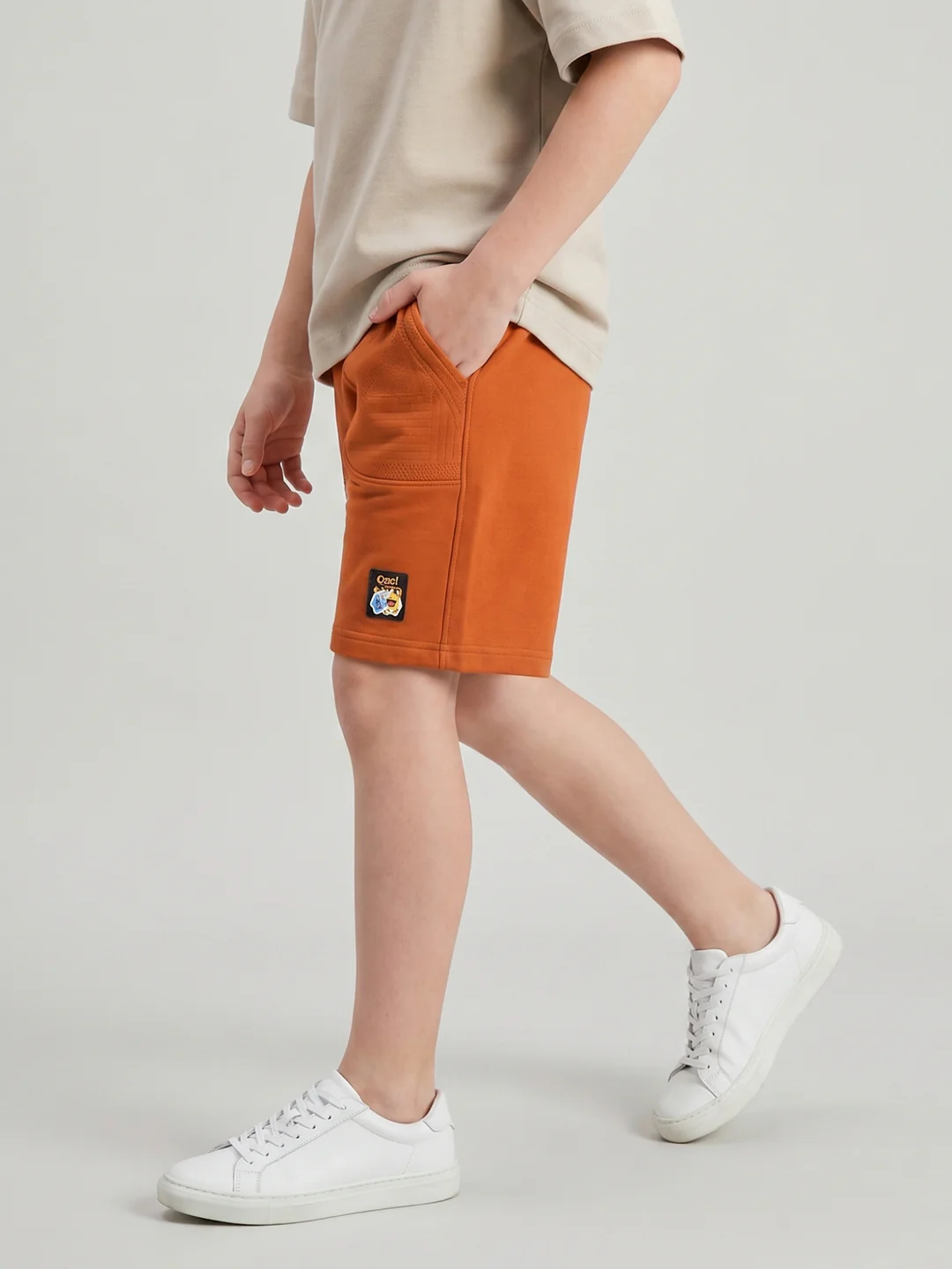 Boys Rust Solid Regular Fit Shorts - Image 3