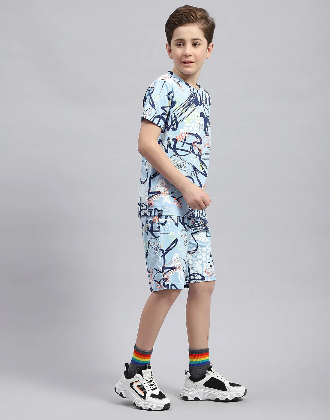 Boys Sky Blue Printed Round Neck Half Sleeve Bermuda Set - Image 4