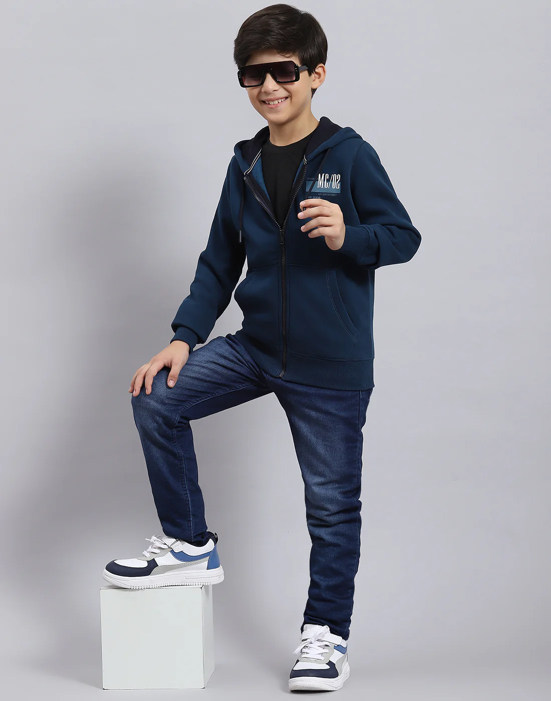 Boys Teal Blue Printed Hooded Full Sleeve Sweatshirt - Image 7