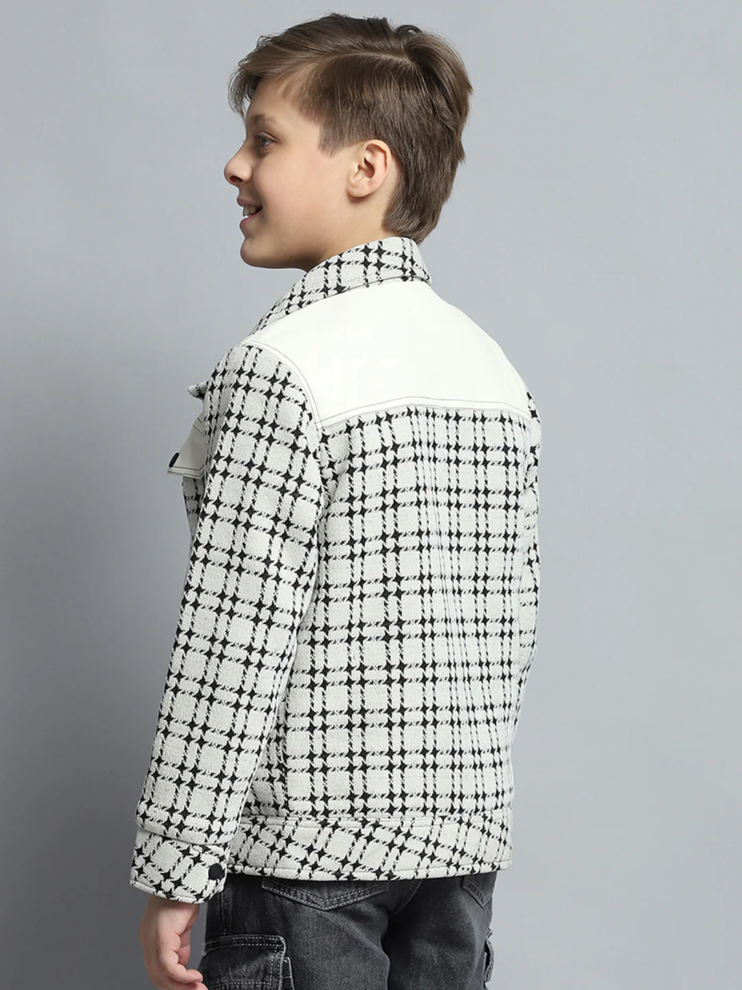 Boys White Check Collar Full Sleeve Jacket - Image 5
