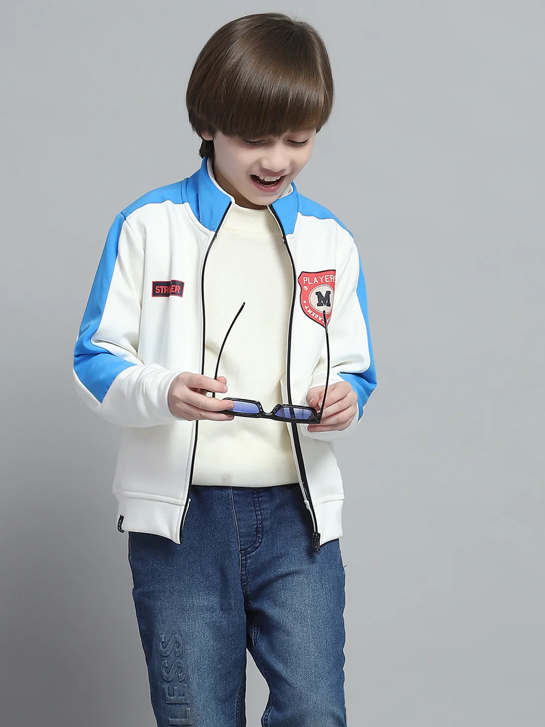 Boys White Printed Mock Neck Full Sleeve Sweatshirt - Image 6