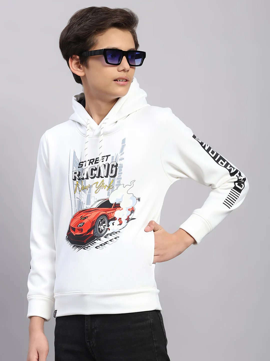 Boys White Printed Round Neck Full Sleeve Sweatshirt - Image 3