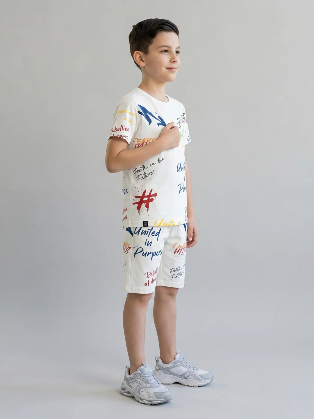 Boys White Printed Round Neck Half Sleeve Cords Set - Image 2