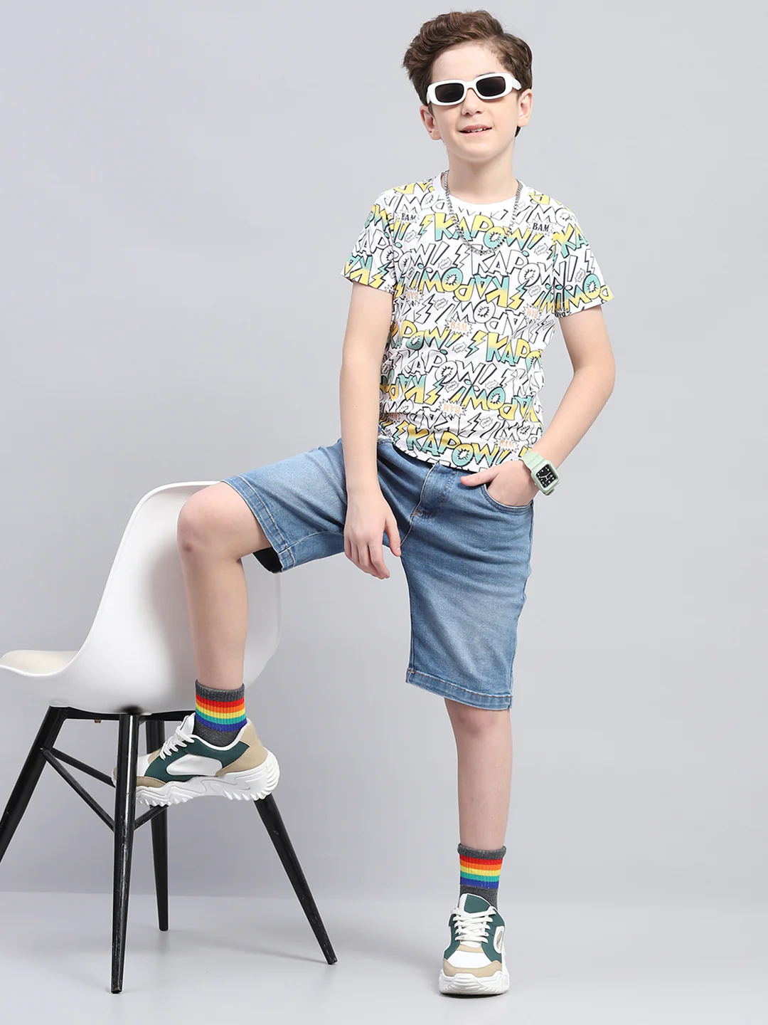 Boys White Printed Round Neck Half Sleeve T-Shirt - Image 2