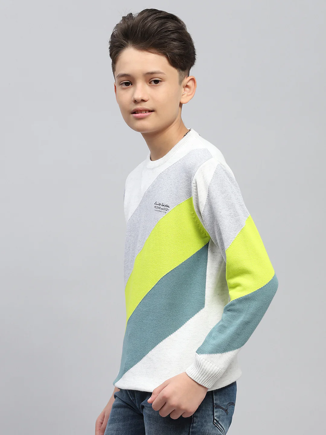 Boys White Self Design Round Neck Full Sleeve Pullover - Image 3