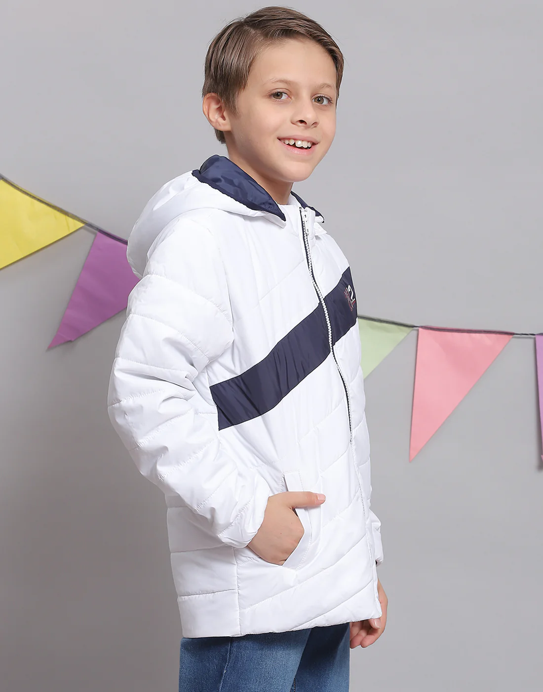 Boys White Solid Hooded Full Sleeve Boys Jacket - Image 4