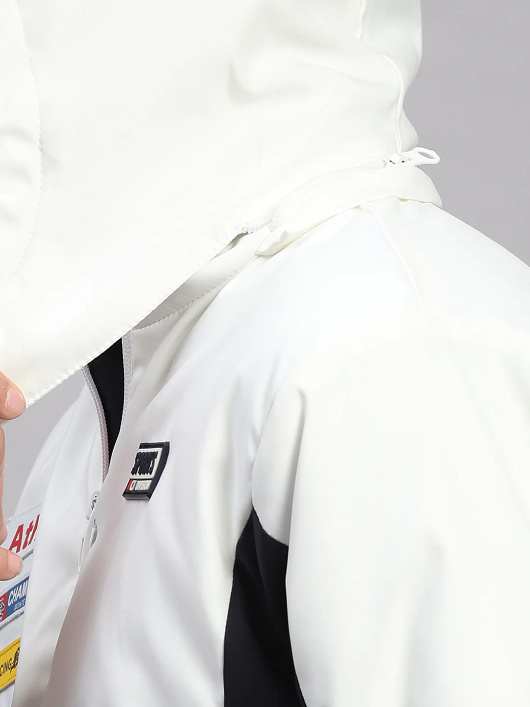 Boys White Solid Hooded Full Sleeve Jacket - Image 7