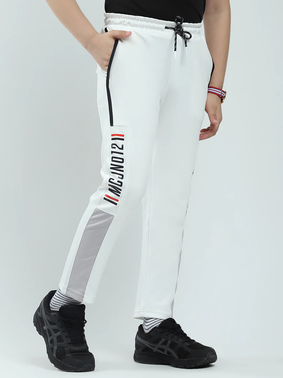 Boys White Solid Regular Fit Lower - Image 4