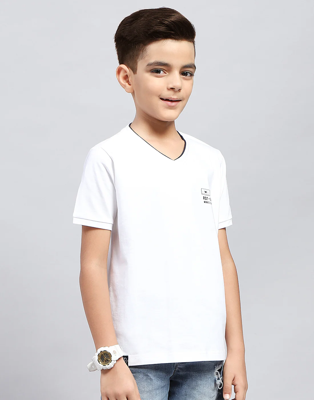 Boys White Solid V Neck Half Sleeve T-Shirt - Image 5