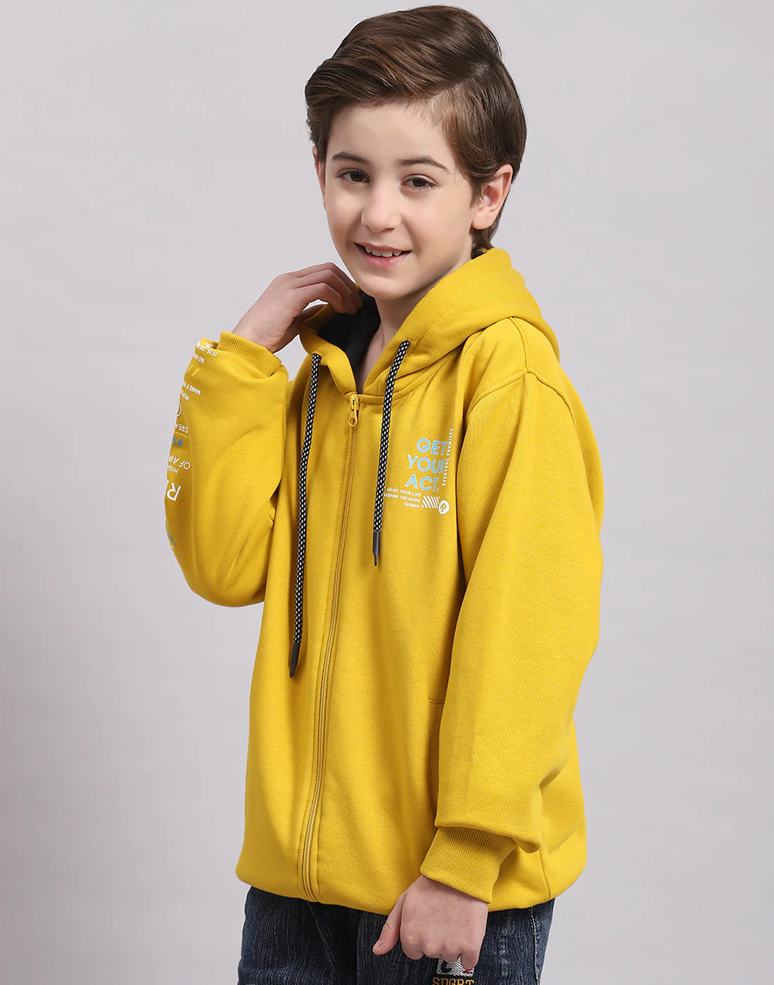 Boys Yellow Printed Hooded Full Sleeve Sweatshirt - Image 3