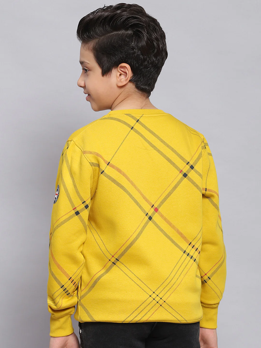 Boys Yellow Printed Round Neck Full Sleeve Sweatshirt - Image 5