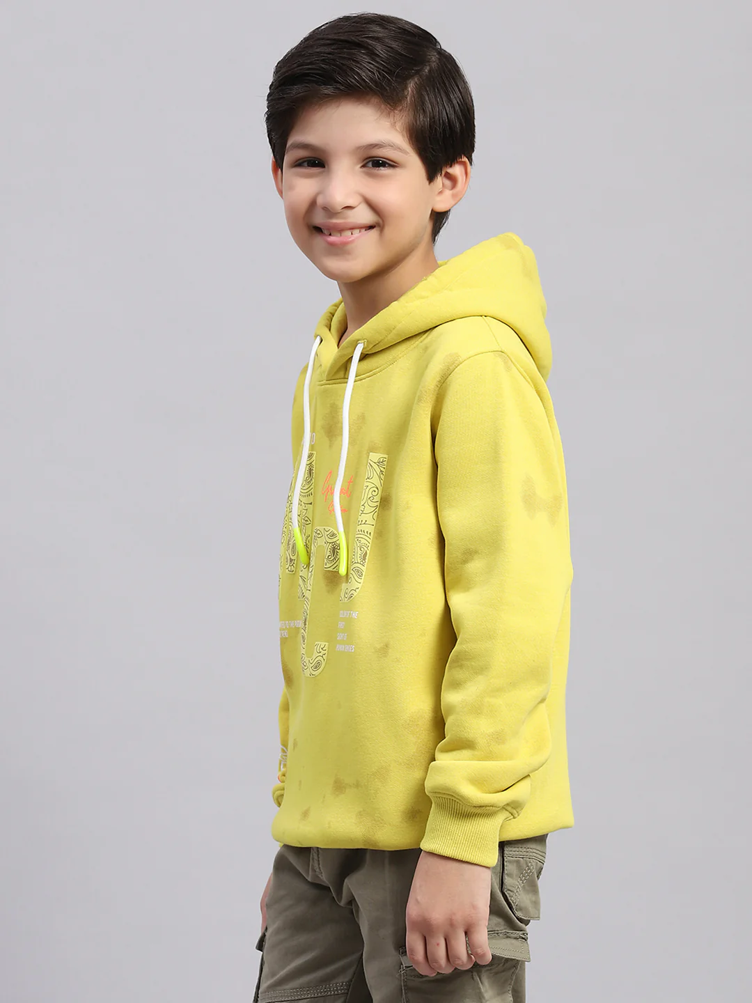 Boys Yellow Printed Round Neck Full Sleeve Sweatshirt - Image 3