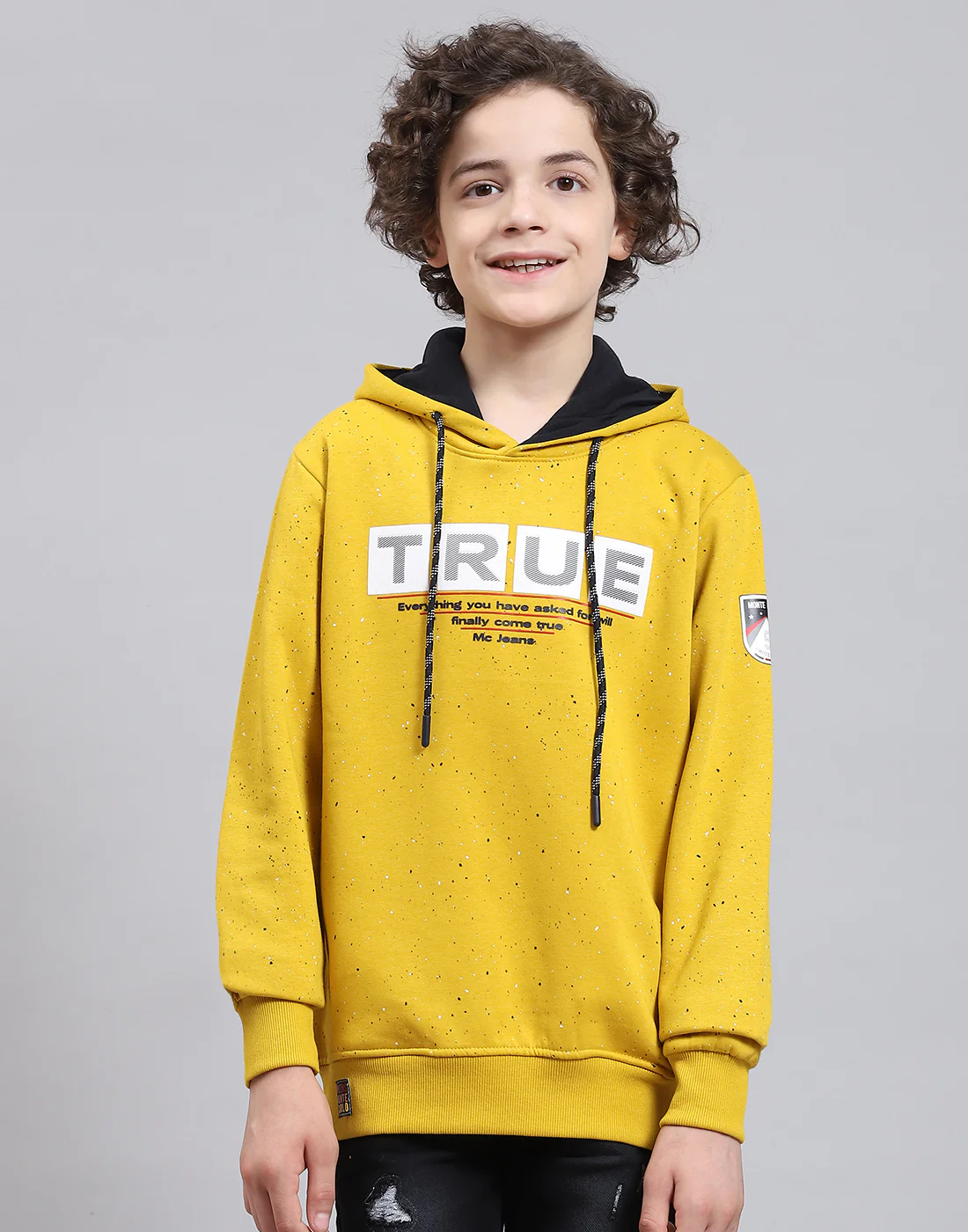 Boys Yellow Printed Round Neck Full Sleeve Sweatshirt - Image 2