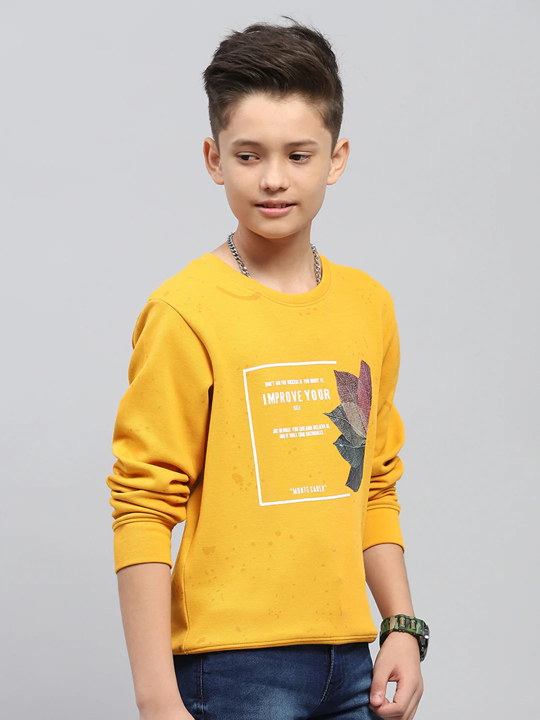 Boys Yellow Printed Round Neck Full Sleeve Sweatshirt - Image 4