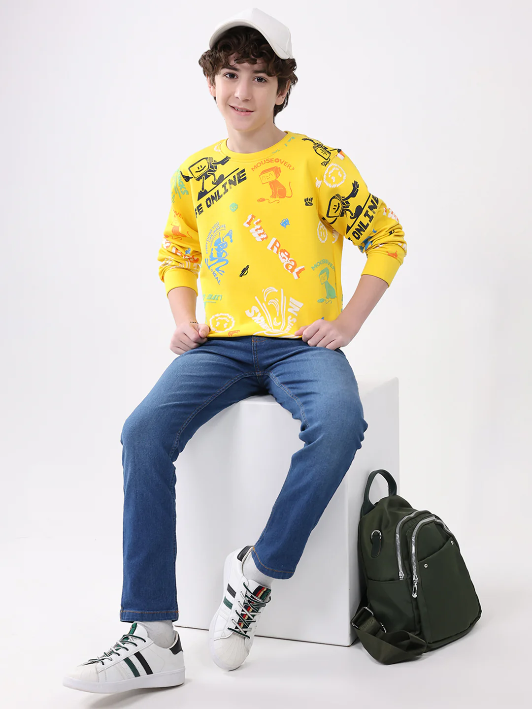 Boys Yellow Printed Round Neck Full Sleeve Sweatshirt - Image 2