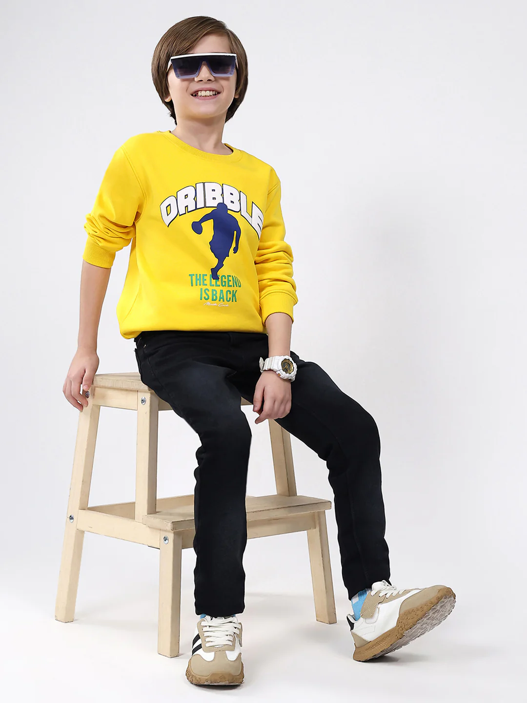 Boys Yellow Printed Round Neck Full Sleeve Sweatshirt - Image 2