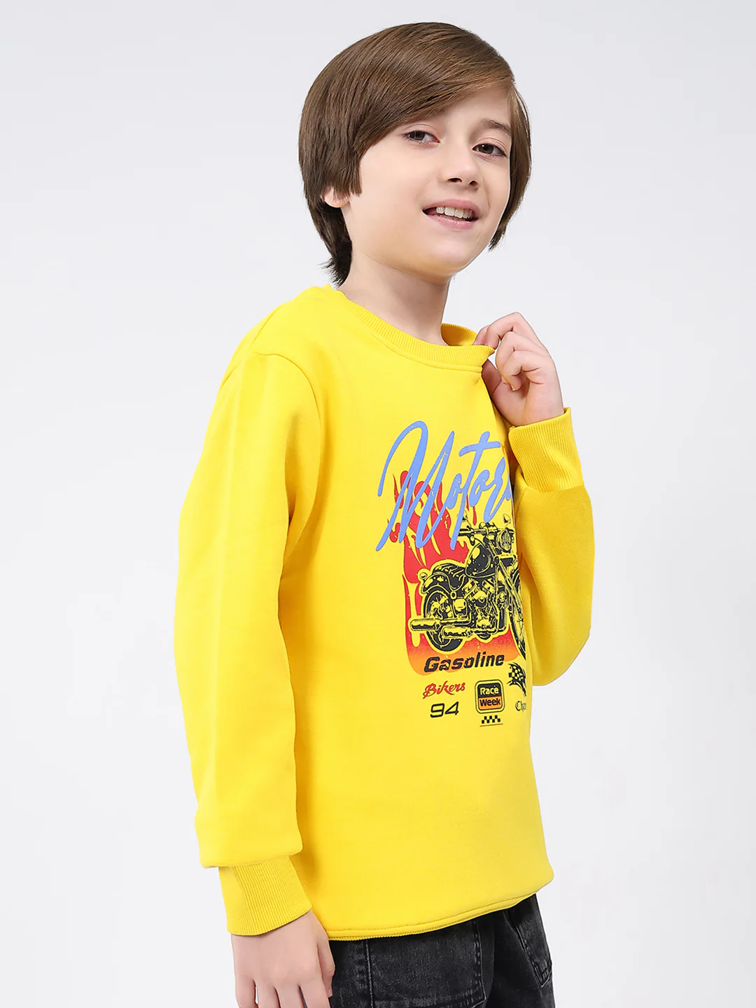 Boys Yellow Printed Round Neck Full Sleeve Sweatshirt - Image 4