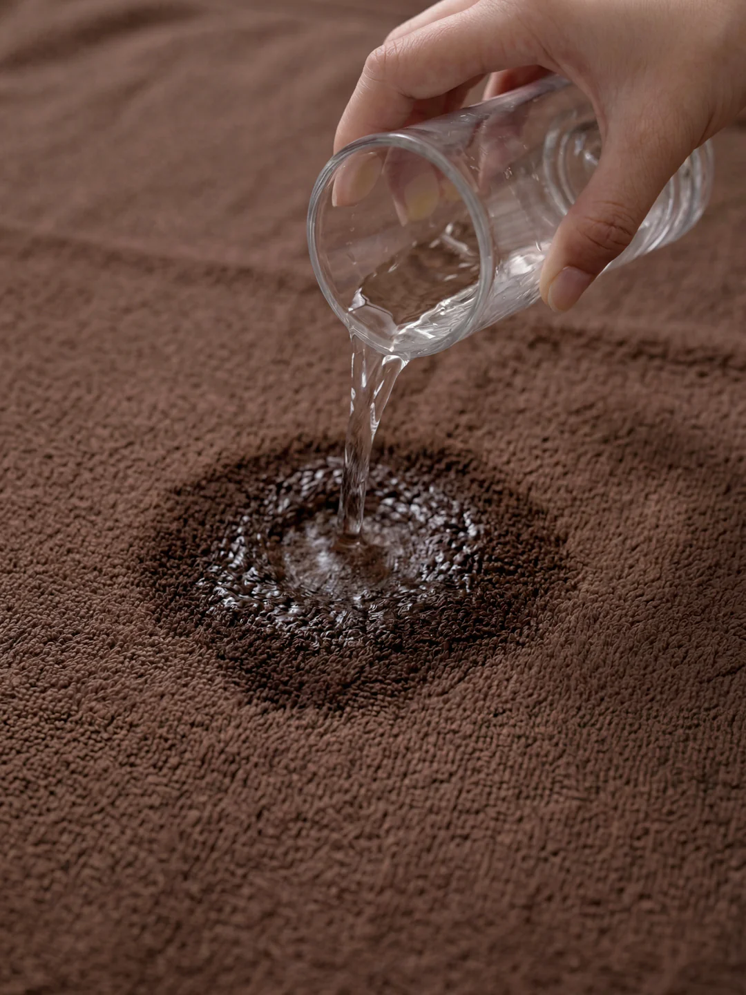 Essential Dark Brown 100% Cotton Solid 340 GSM Bath Towel Soho 1 Pc Pvc Pack - Image 3