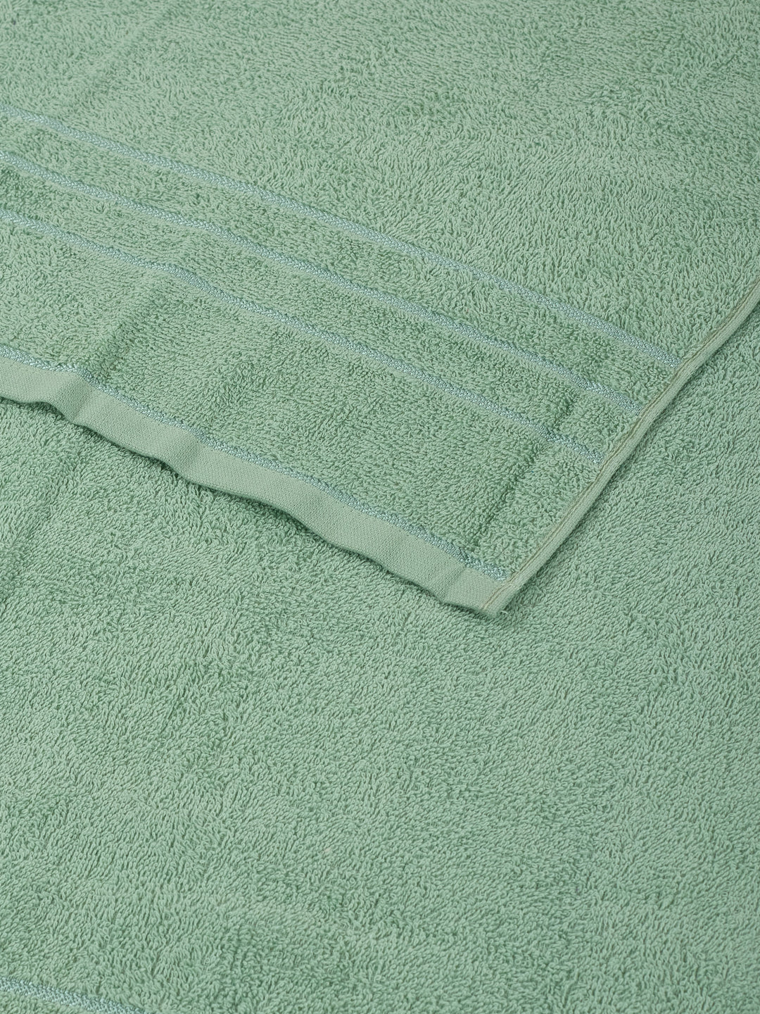 Essential Green 100% Cotton Solid 340 GSM Bath Towel Soho Small 1 Pc Pvc Pack - Image 6